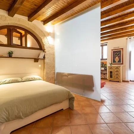 Ortigia Vicolo Giudecca Flat * Syracuse
